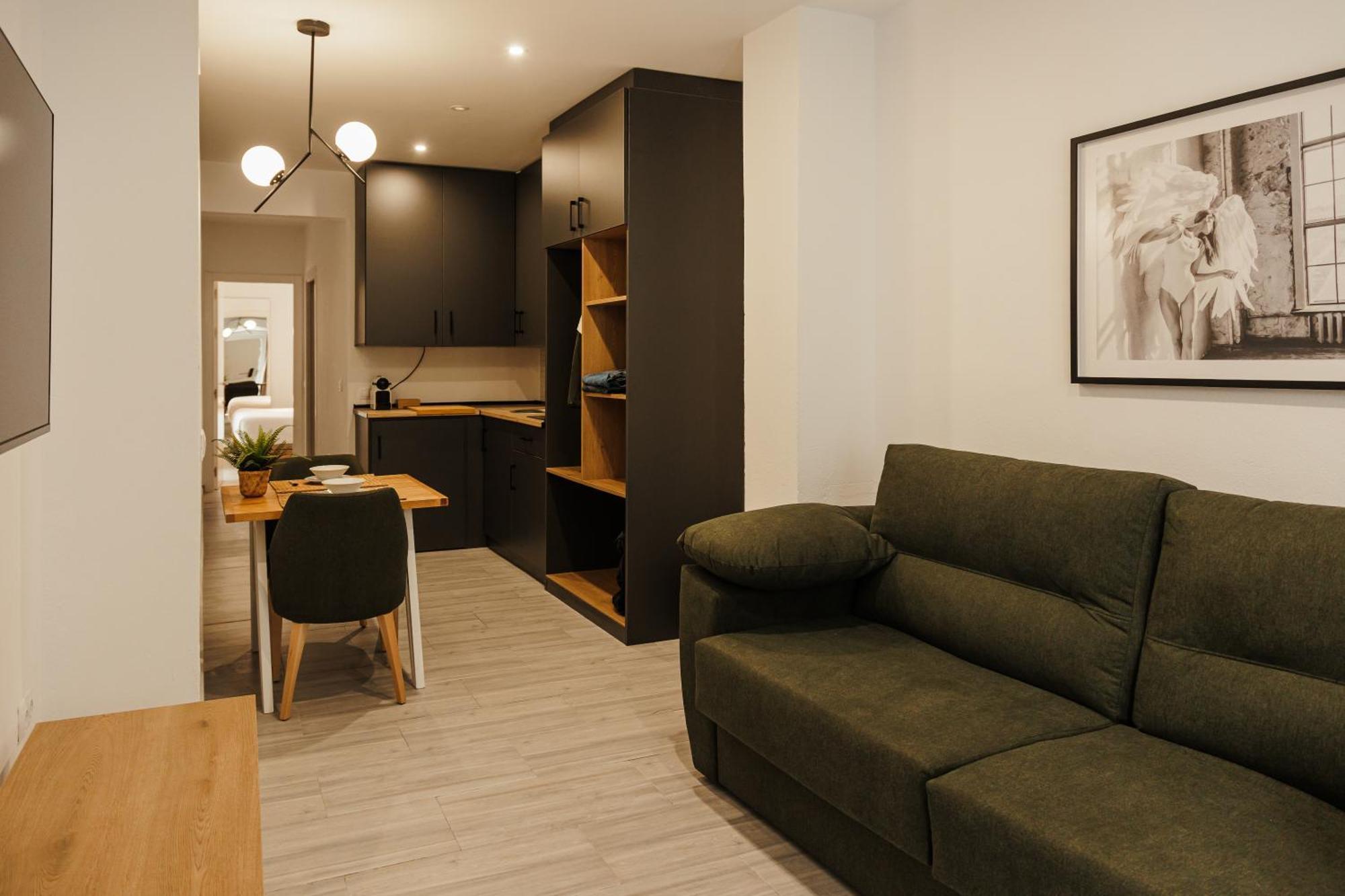 Astuto 21 Suites - Adults Only Херес-де-ла-Фронтера Экстерьер фото
